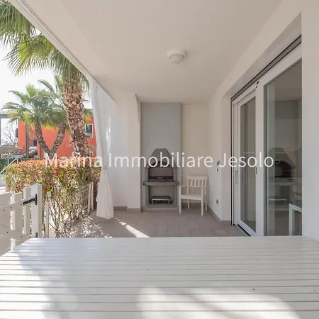 Oasi Beach Apartment Lido di Jesolo